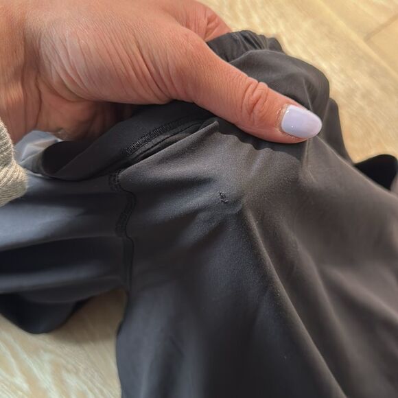 lululemon Final Play Crop Trackpant 23" Black Sz8 - Picture 13 of 13